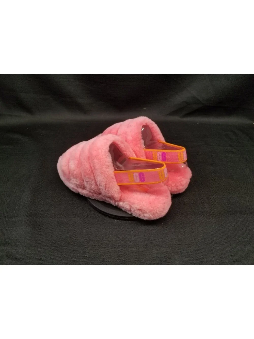 UGG Girls Fluff Yeah Slippers Slides Pink Size 6 NEW IN BOX!